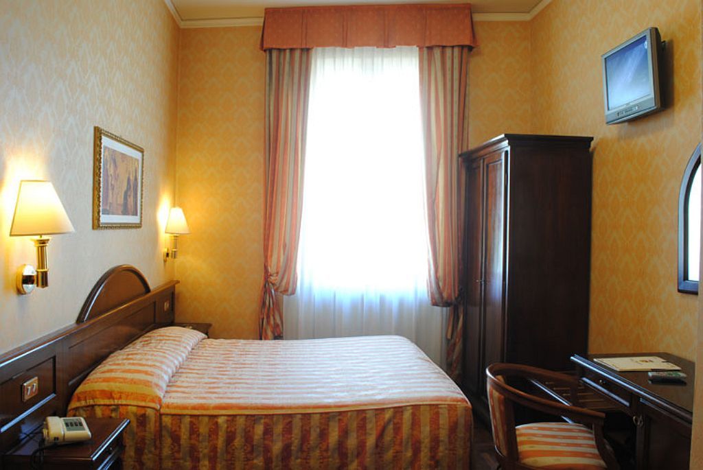 Hotel Boccaccio Florence Luaran gambar